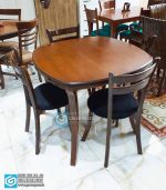 قیمت میز ناهارخوری چوبی اسپانیایی با صندلی تیرکی