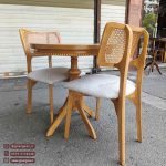 میز ناهارخوری کینگ پشت حصیری با میز عروس چوبی - Image 2